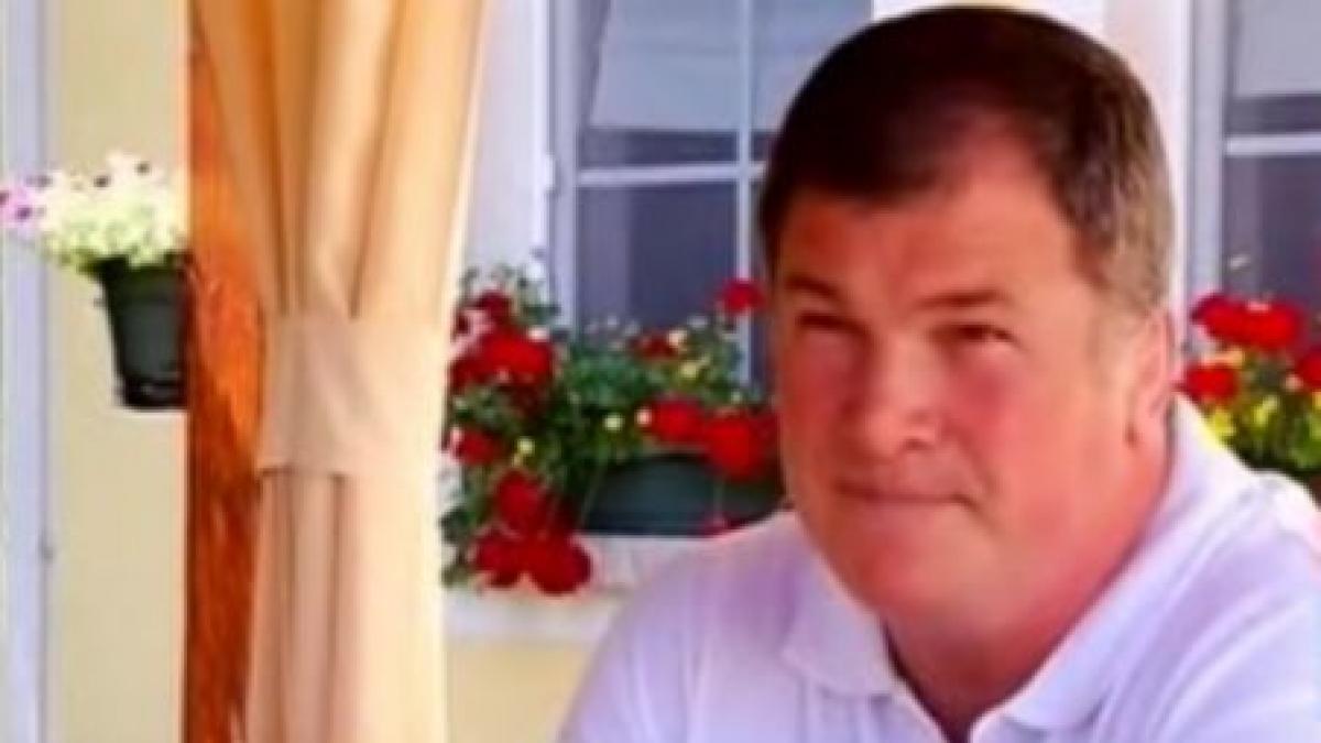 un roman este patron de hoteluri in austria dupa ce a fugit din romania trecand dunarea inot