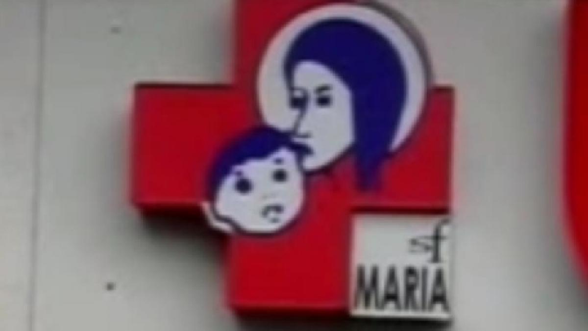 medicii de la un spital din iasi au tratat de rosu in gat un copil internat cu peritonita