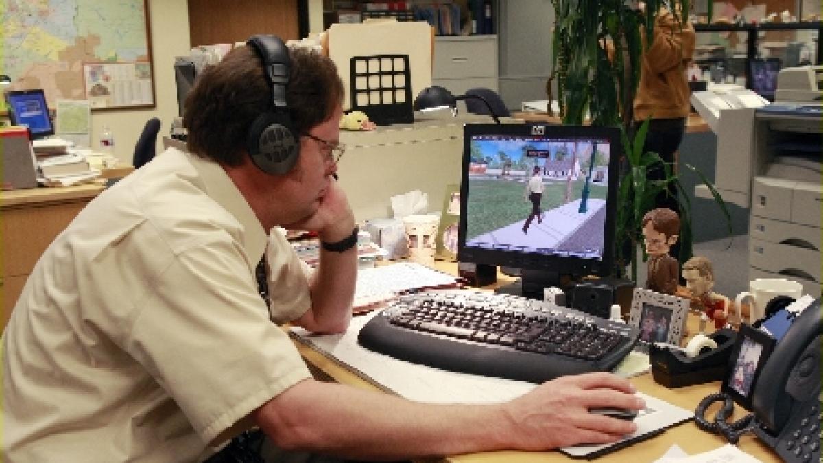 munca ne ucide statul pe scaun la birou creste cu pana la 94 riscul de deces prematur