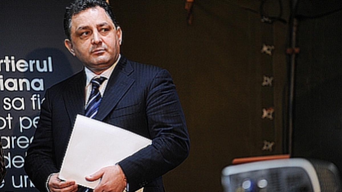 vanghelie va spun eu cum se iau banii cine ia banii si cum s au facut trocuri in tara asta