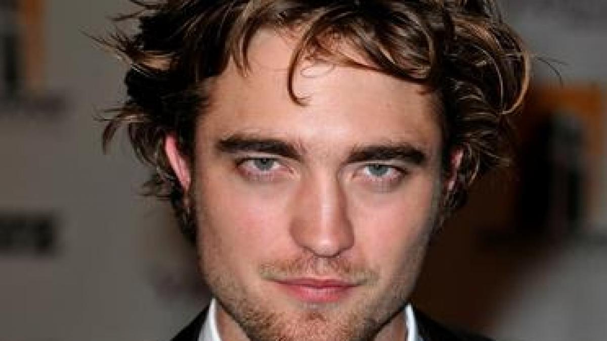 cum vor arata vedete ca robert pattinson peste 50 de ani vezi aici