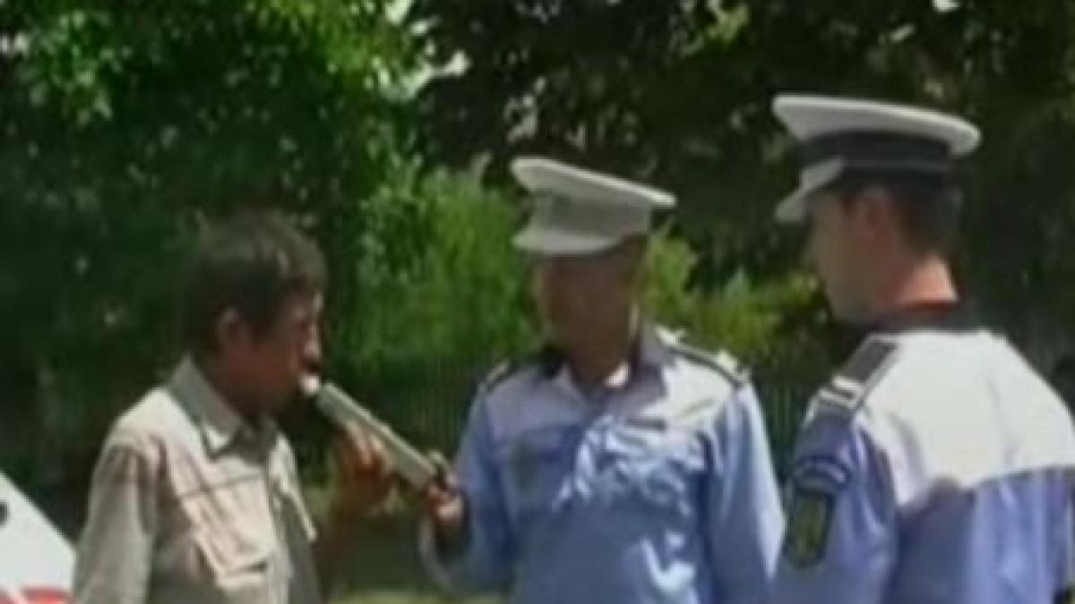 arad soferul unui microbuz de pasageri prins baut la volan