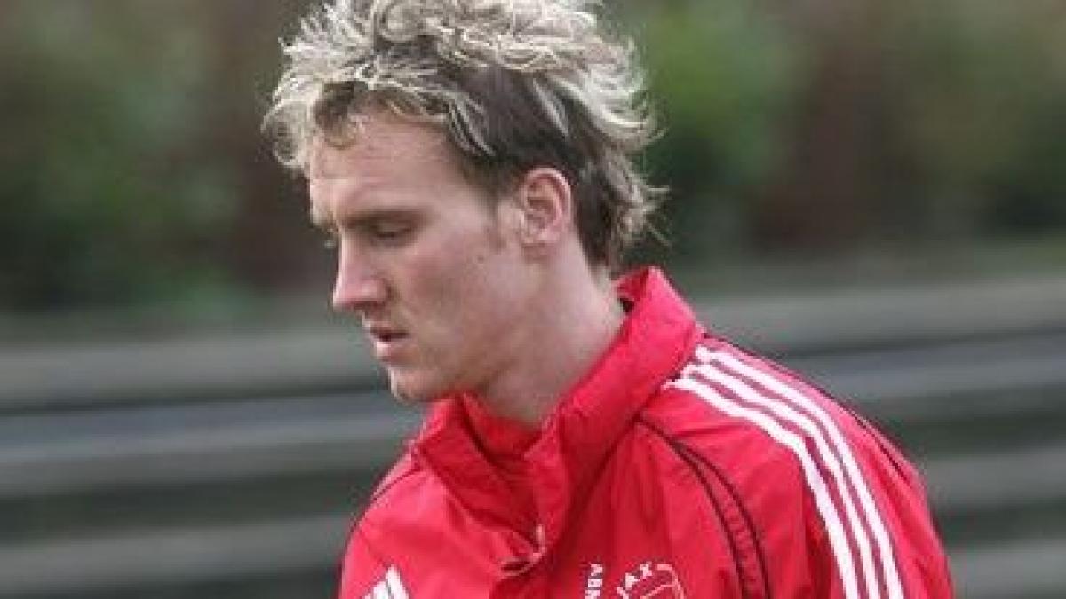 mercato in liga i mitea a semnat cu petrolul ochirosii la modena kuciak cu un pas la legia