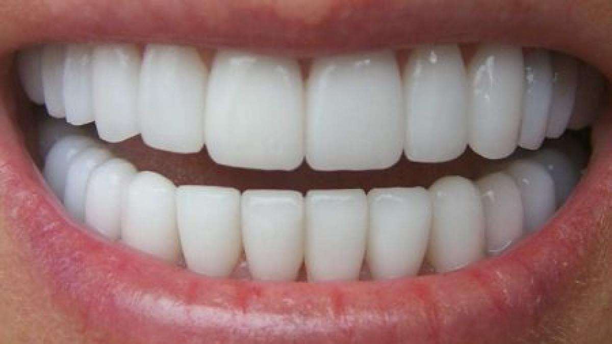 angajatul unui centru pentru persoanele infectate cu hiv muscat de o fosta pacienta