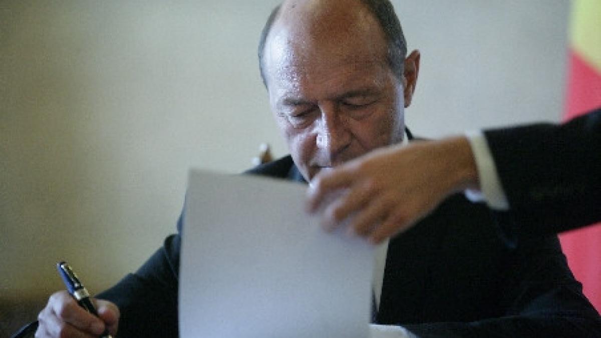 basescu a promulgat legea reabilitarii fatadelor cladirilor patrimoniul va avea prioritate