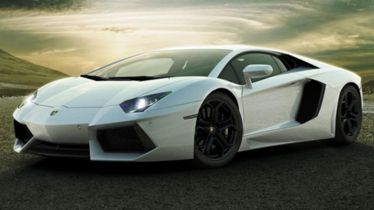 cum ia nastere un lamborghini aventador