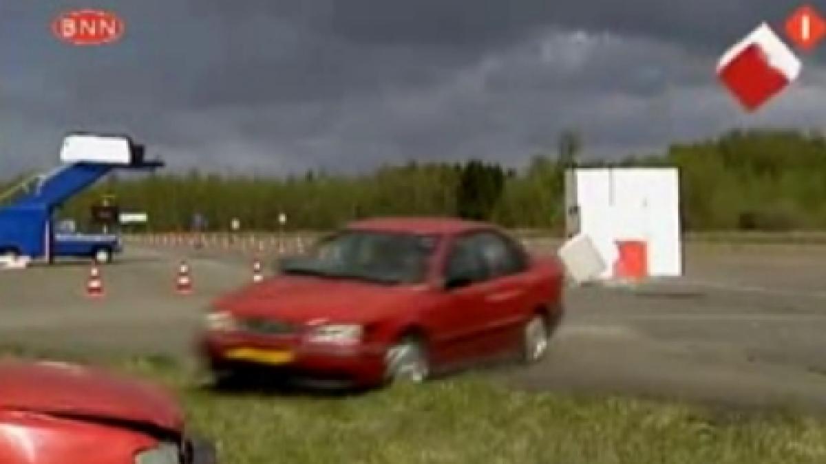 a fost calcat in propria sa emisiune de cel mai prost sofer din olanda