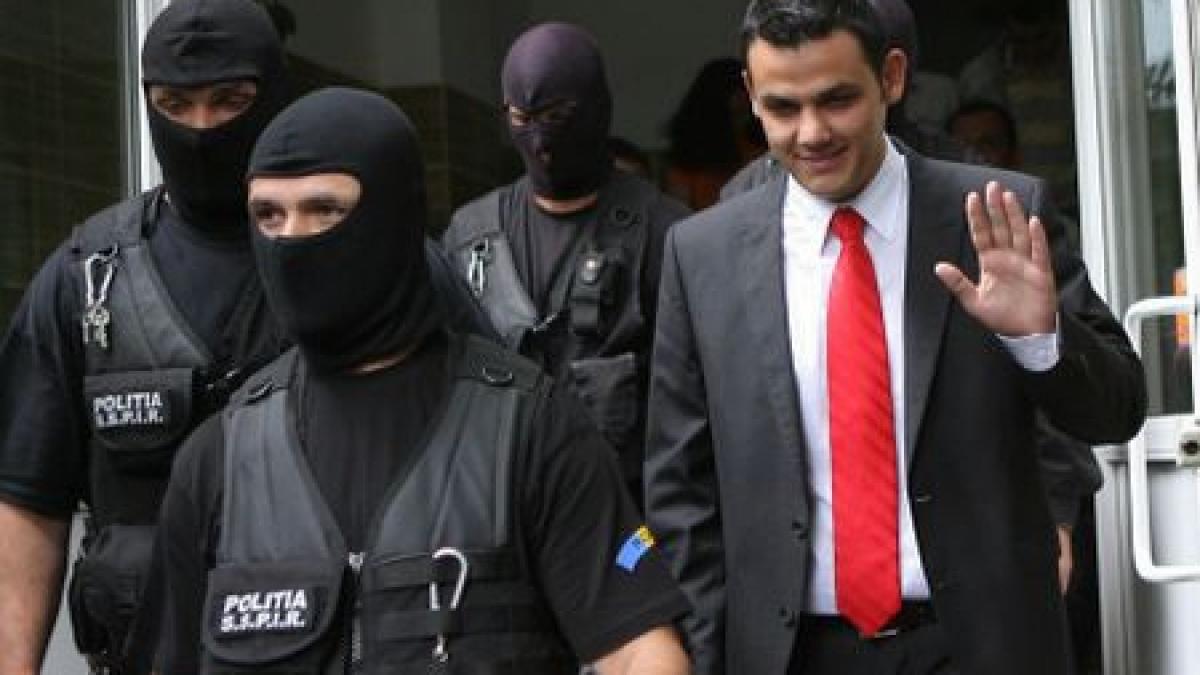 Doru Iuga şi ceilalţi şapte acuzaţi în dosarul de proxenetism rămân în arest