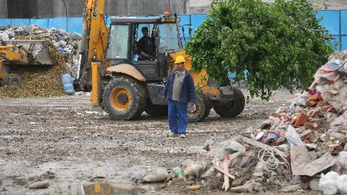 borbely 1300 situri din romania trebuie decontaminate costurile se ridica la cinci miliarde de euro