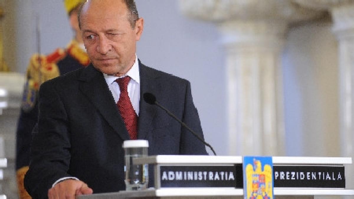 basescu ne felicitam ca am luat masuri anticriza inaintea altor state