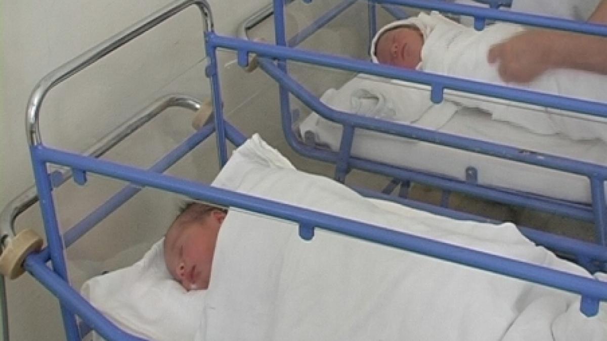 populatia romaniei a scazut cu peste 5 500 de persoane intr o singura luna