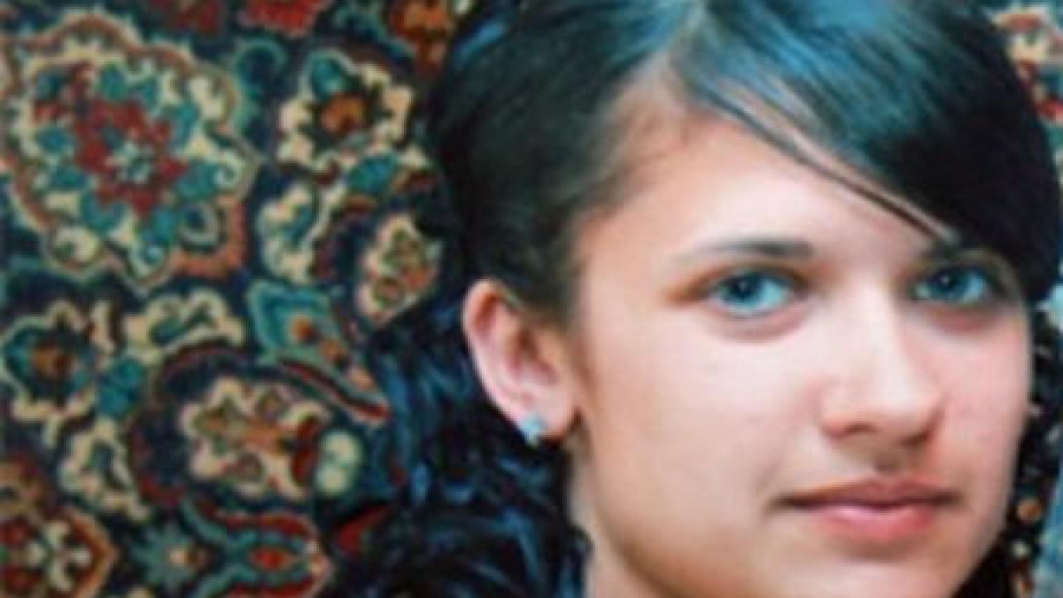 o tanara din republica moldova desfigurata cu acid a fost stropita pe o strada din moscova