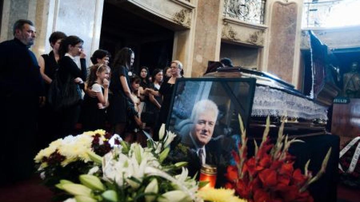 compozitorul cornel fugaru inmormantat la cimitirul bellu din capitala