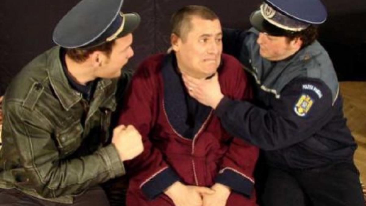 piesa blonda chiorul si piticul pusa in scena la cotroceni pe 20 iulie accesul doar pe baza de