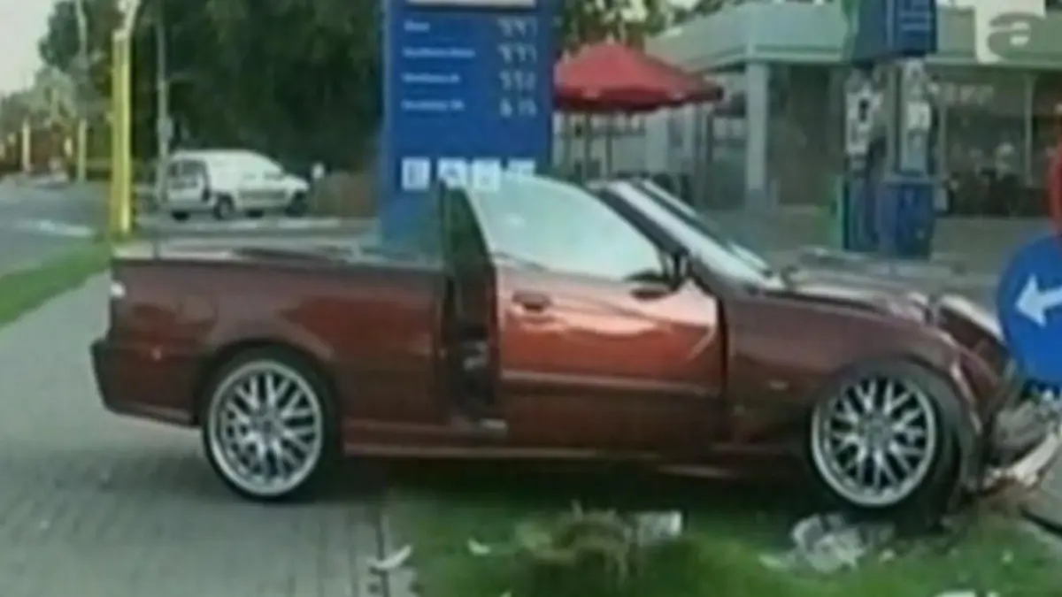 cu masina in benzinarie episodul nu eram eu la volan