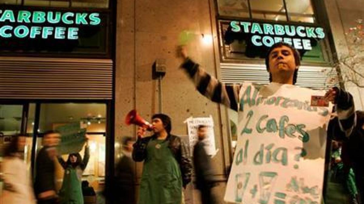 greva la o cafenea starbucks din chile angajatii vor salarii mai mari