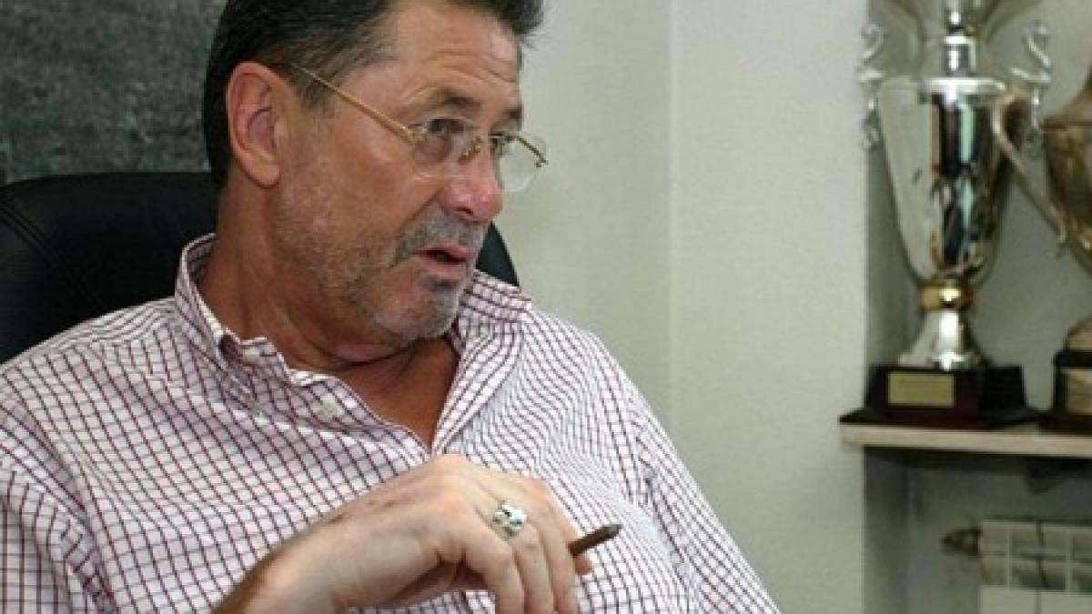 cornel dinu internat de urgenta la spitalul floreasca dupa ce a suferit un infarct