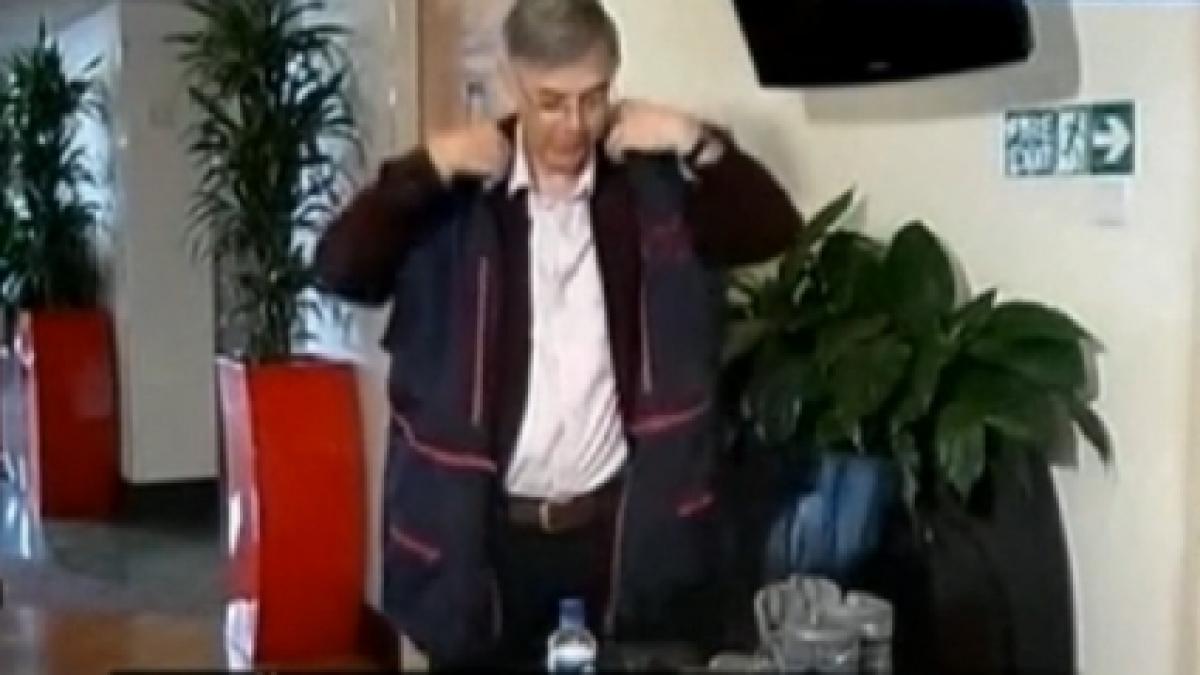 vesta geamantan cu care poti transporta 10 kg de bagaje te scapa de taxe