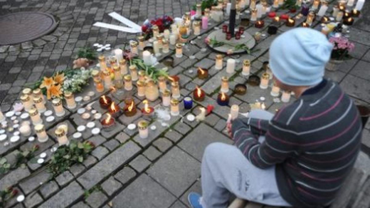 93 de morti cel mai recent bilant al atentatelor de la oslo cautarea disparutilor continua