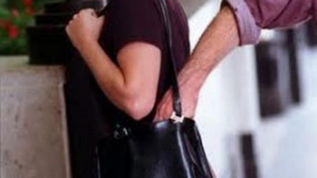 delincventa romana este tot mai agresiva in franta iar in marile orase a explodat