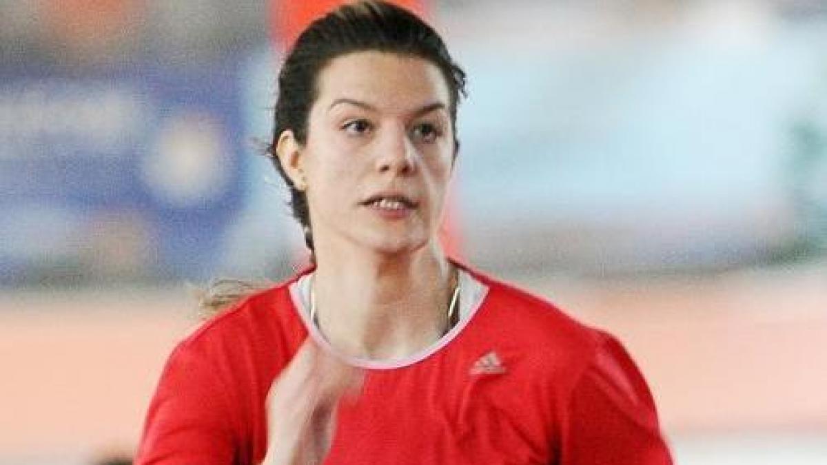 medalie de argint pentru atleta alina rotaru la ce de juniori