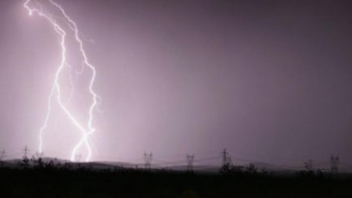 Avertizări de vijelii pentru Călăraşi, Giurgiu şi Cernavodă, până la ora 20.00