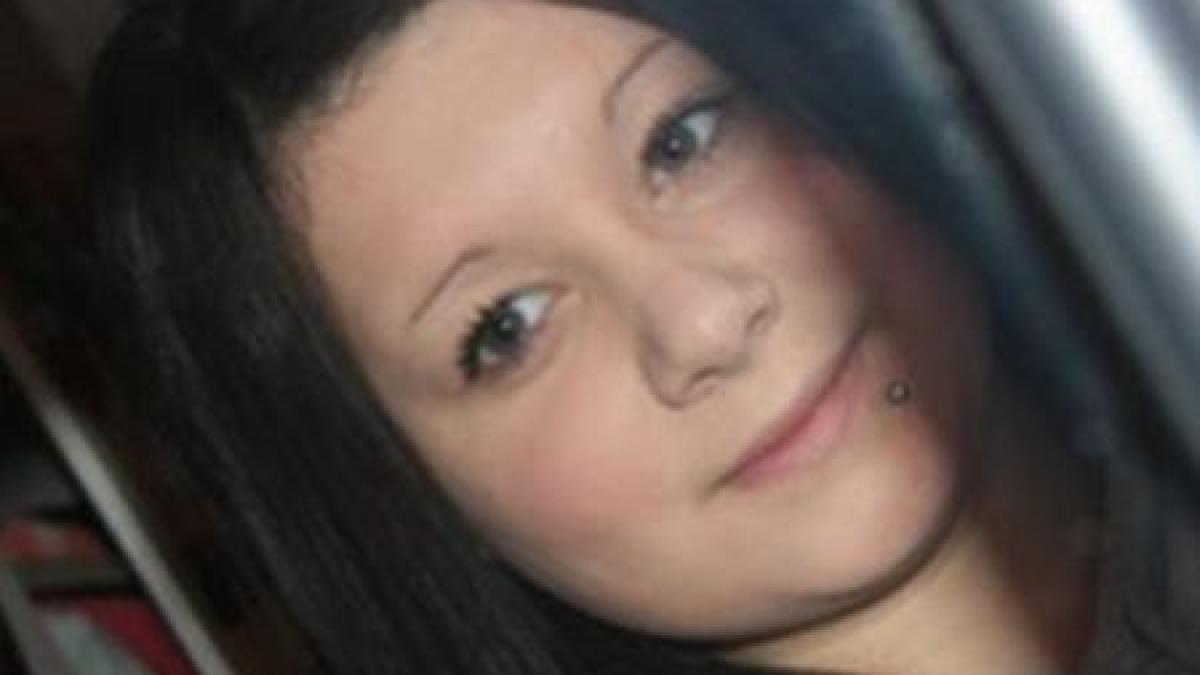 romanca aflata printre victimele atacului din oslo si a sunat parintii in timpul atentatului aici