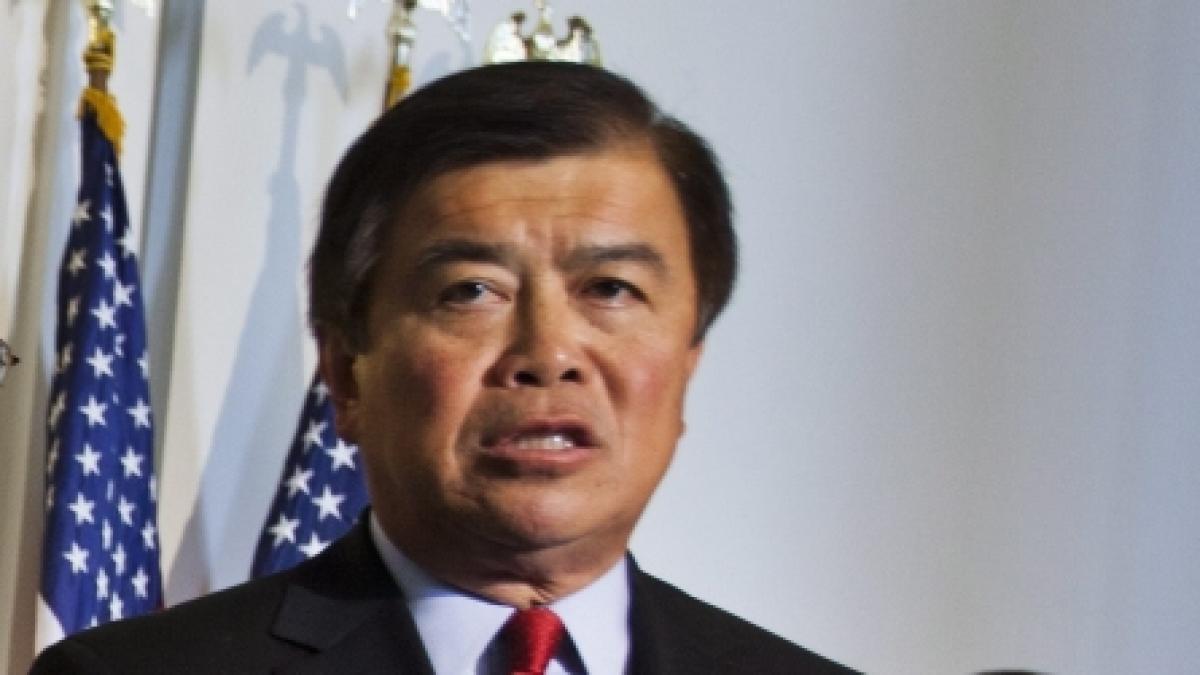 un democrat demisioneaza din congresul sua in urma unui scandal sexual