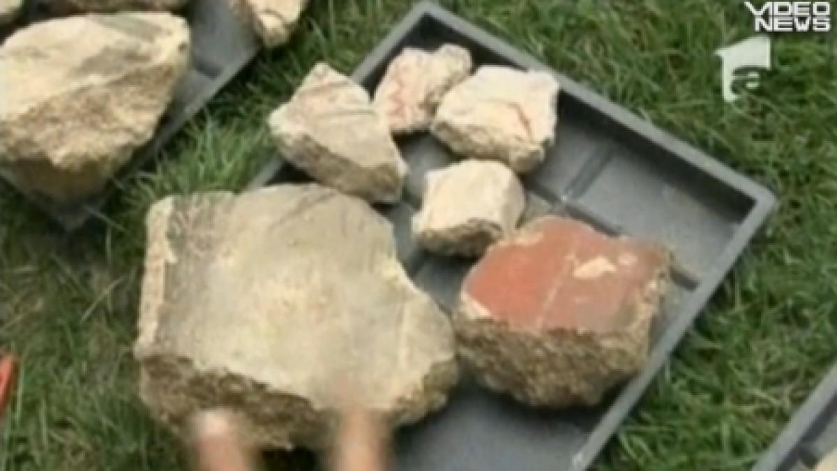 descoperire istorica la sarmizegetusa studentii au gasit o fresca din secolul al ii lea