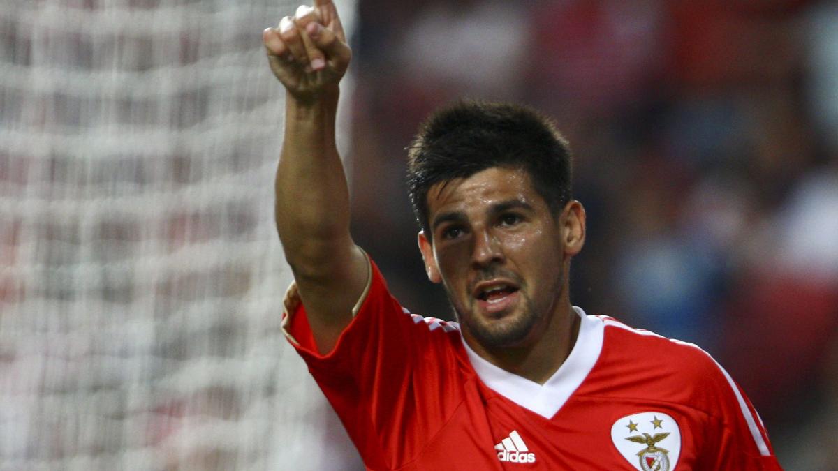 liga campionilor benfica se impune pe final cu trabzonspor rosenborg invinsa pe teren propriu