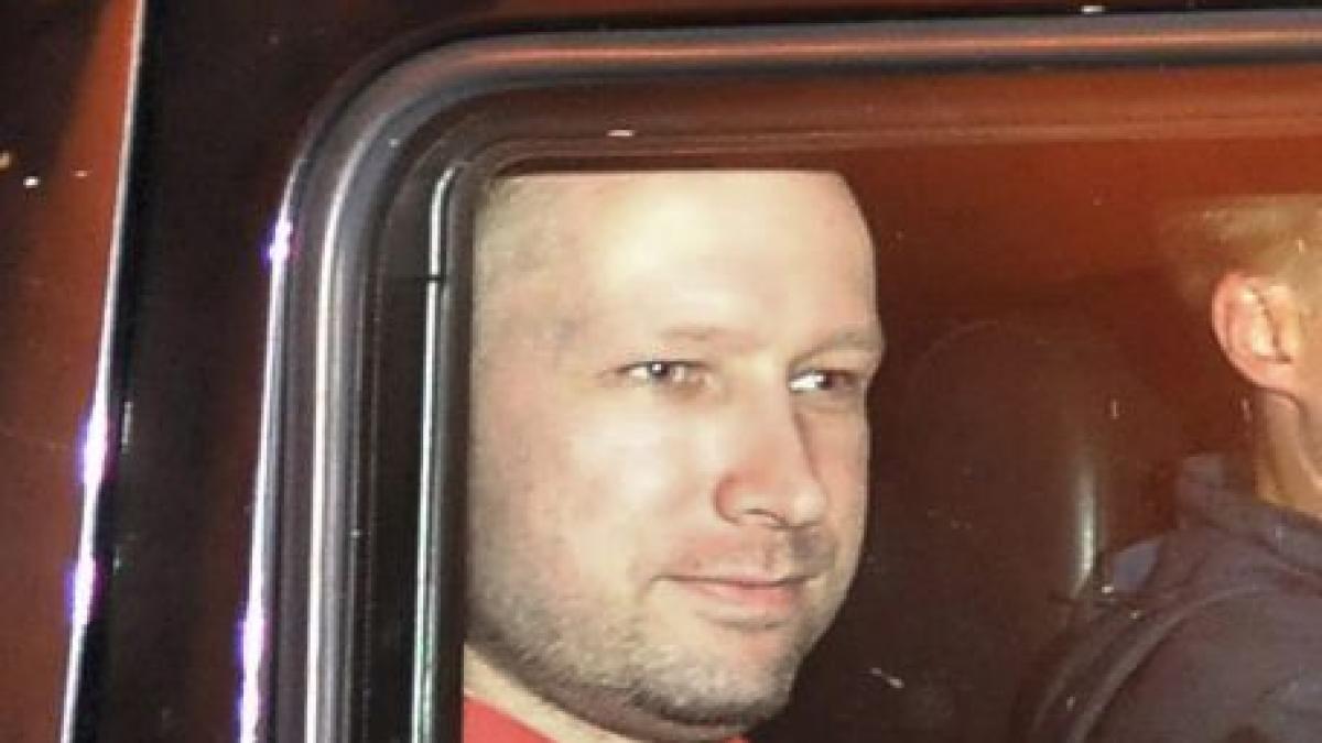 autorul masacrului din norvegia vrea sa fie numit la conducerea armatei