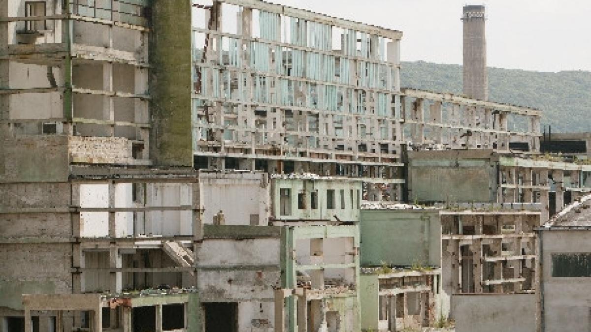 criza bunurilor de larg consum in romania 12 fabrici inchise peste 1 000 de oameni disponibilizati