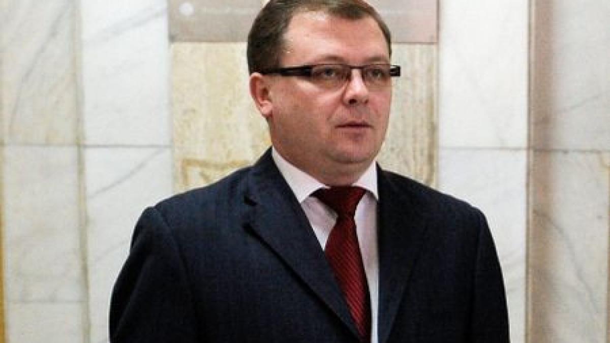 rezultatele anchetei igpr la deta zece ofiteri si agenti cercetati pentru neindeplinirea sarcinilor