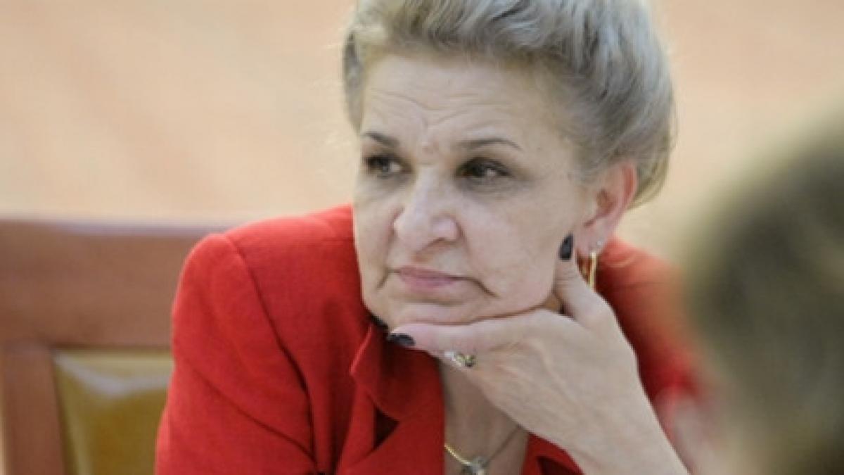 aura vasile psd franks e diavolul cu pantofii gauriti trimis sa distruga romania