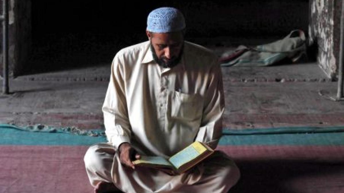 musulmanii au intrat in ramadan liderii islamici au facut apel la pace