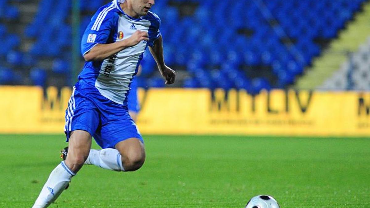 florin costea a semnat pe patru ani cu steaua