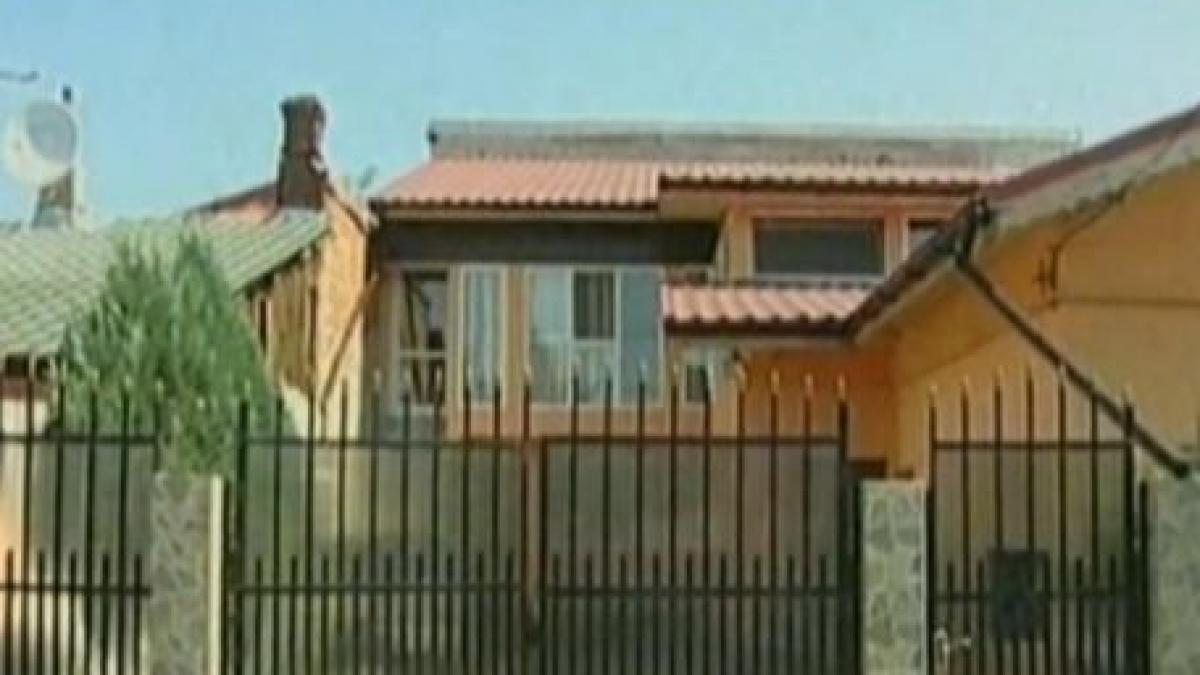 hotii profesionisti pot intra in casa chiar si cu proprietarii in ea