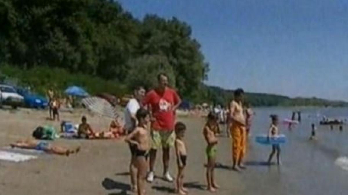 turisii au inceput sa descopere noi plaje in jurul bucurestiului vezi aici detalii