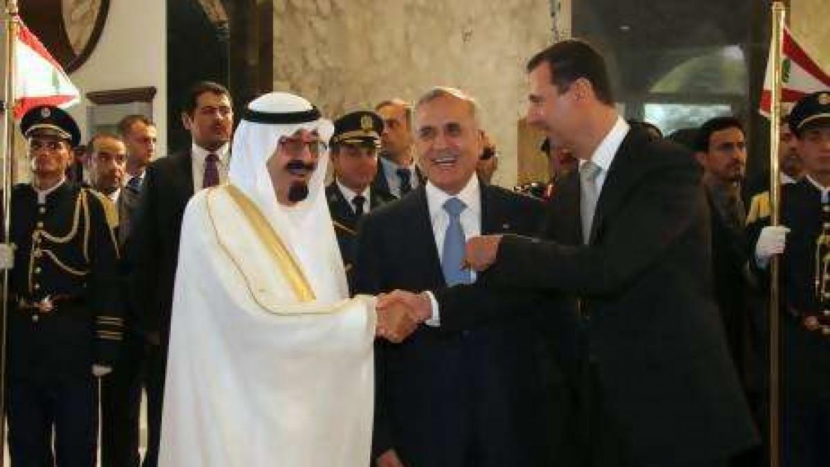 arabia saudita si kuweitul isi retrag ambasadorii din siria armata continua asaltul in deir al zur