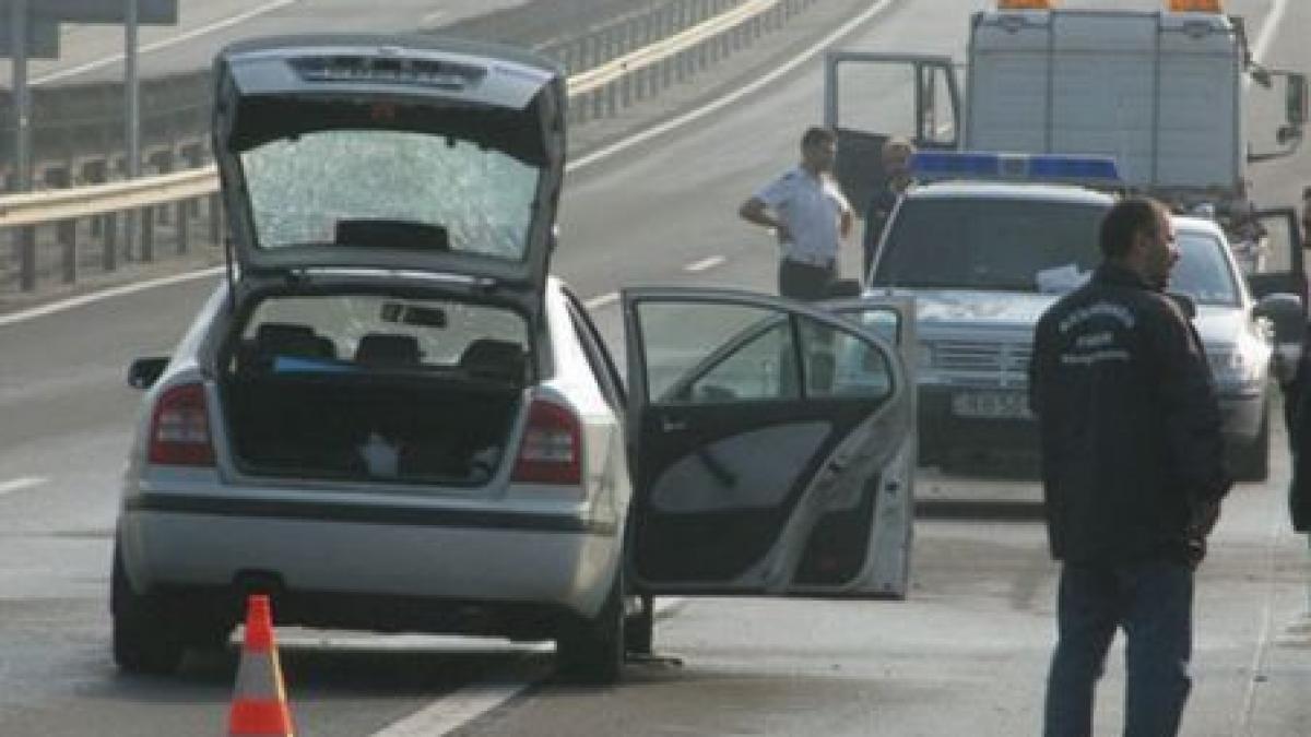 jaf armat pe autostrada bucuresti pitesti o masina cu bijuterii a fost oprita in trafic