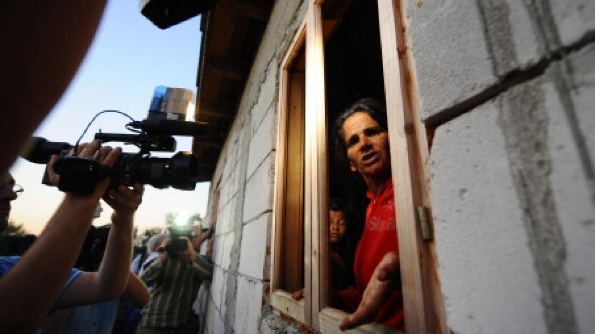 bucuresti 15 persoane evacuate dintr o casa pe care o ocupasera abuziv