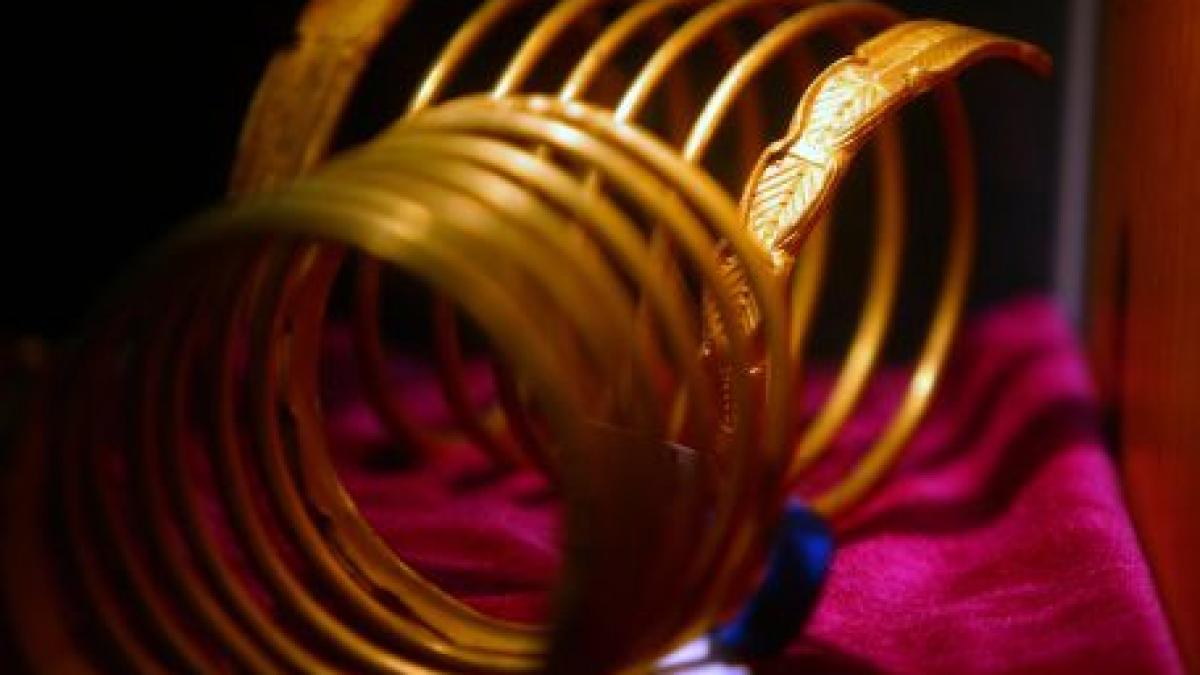 a fost descoperit primul tezaur monetar din aur de 24 de karate din oltenia