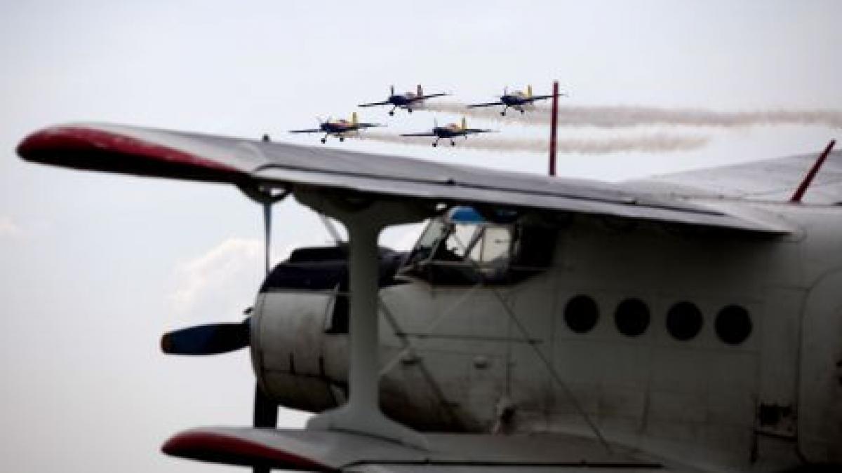 spectacol aviatic la targu mures a doua editie sky is not the limit a facut senzatie