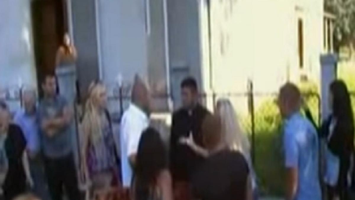 nou scandal la o biserica din satu mare preotul este acuzat ca nu returneaza bani imprumutati