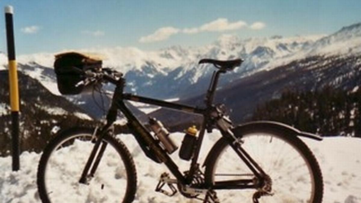 a inceput prima editie a maratonului de biciclete montane trans alpin bike