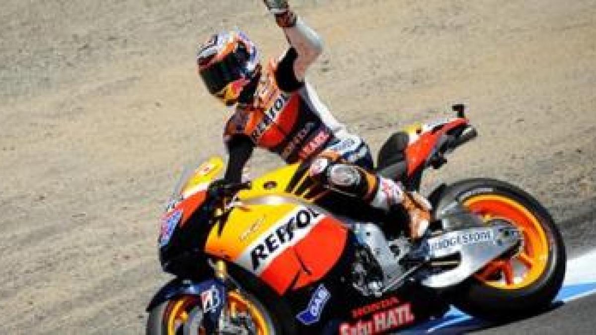 casey stoner obtine o victorie categorica la brno