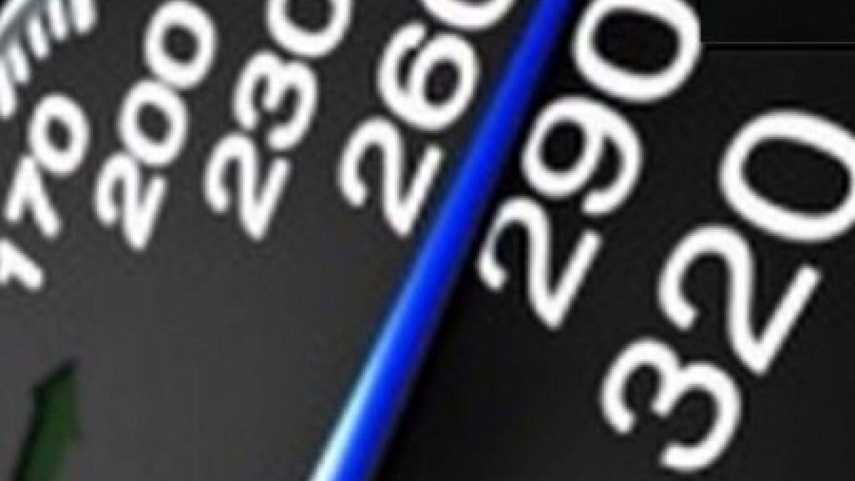 un ministru al guvernului boc prins cand conducea cu peste 140 de km pe ora vezi cine este