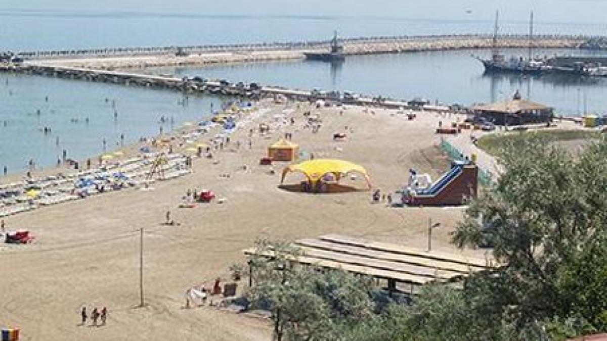 opt tineri din constanta arestati pentru ca au jefuit un turist danez