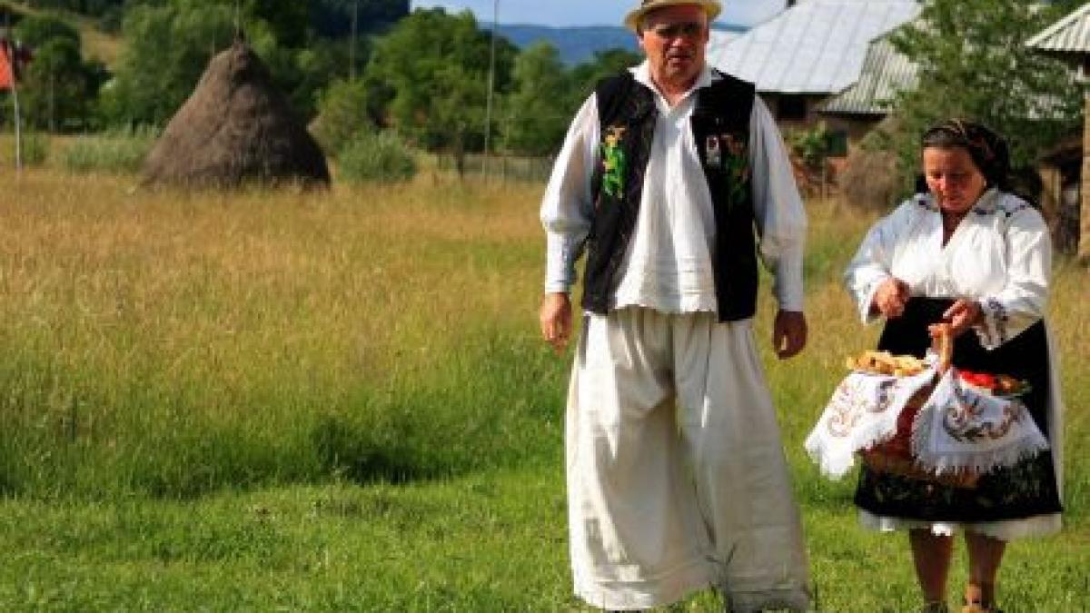 un jurnalist britanic sustine ca o vizita in romania e ca o calatorie in timp 100 de ani in trecut