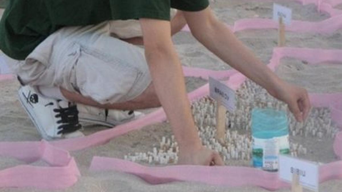 harta romaniei din 100 000 de chistoace pe o plaja din vama veche